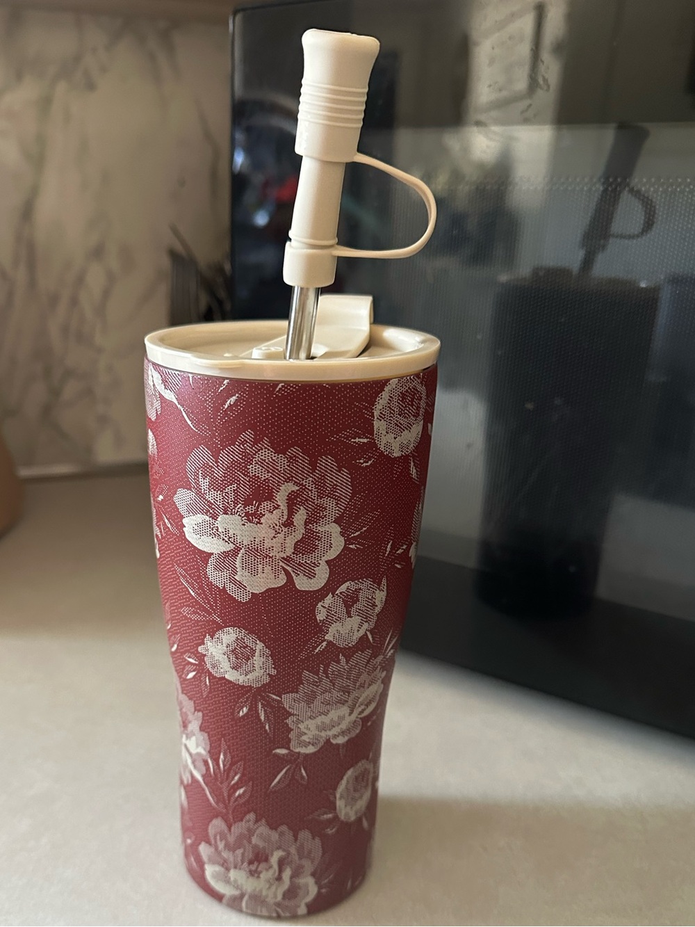 Floral Red tumbler - Unbranded 20oz